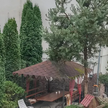 Lemberg з червня басейн з підігрівом 10 на 5 метрів Apartment